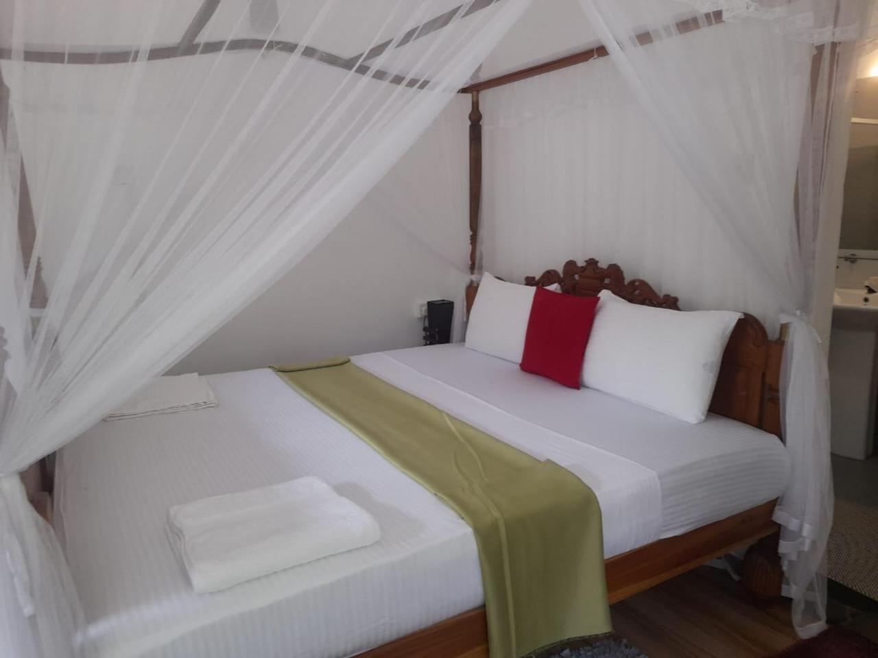 Tranquility Guest House Hikkaduwa Exterior foto